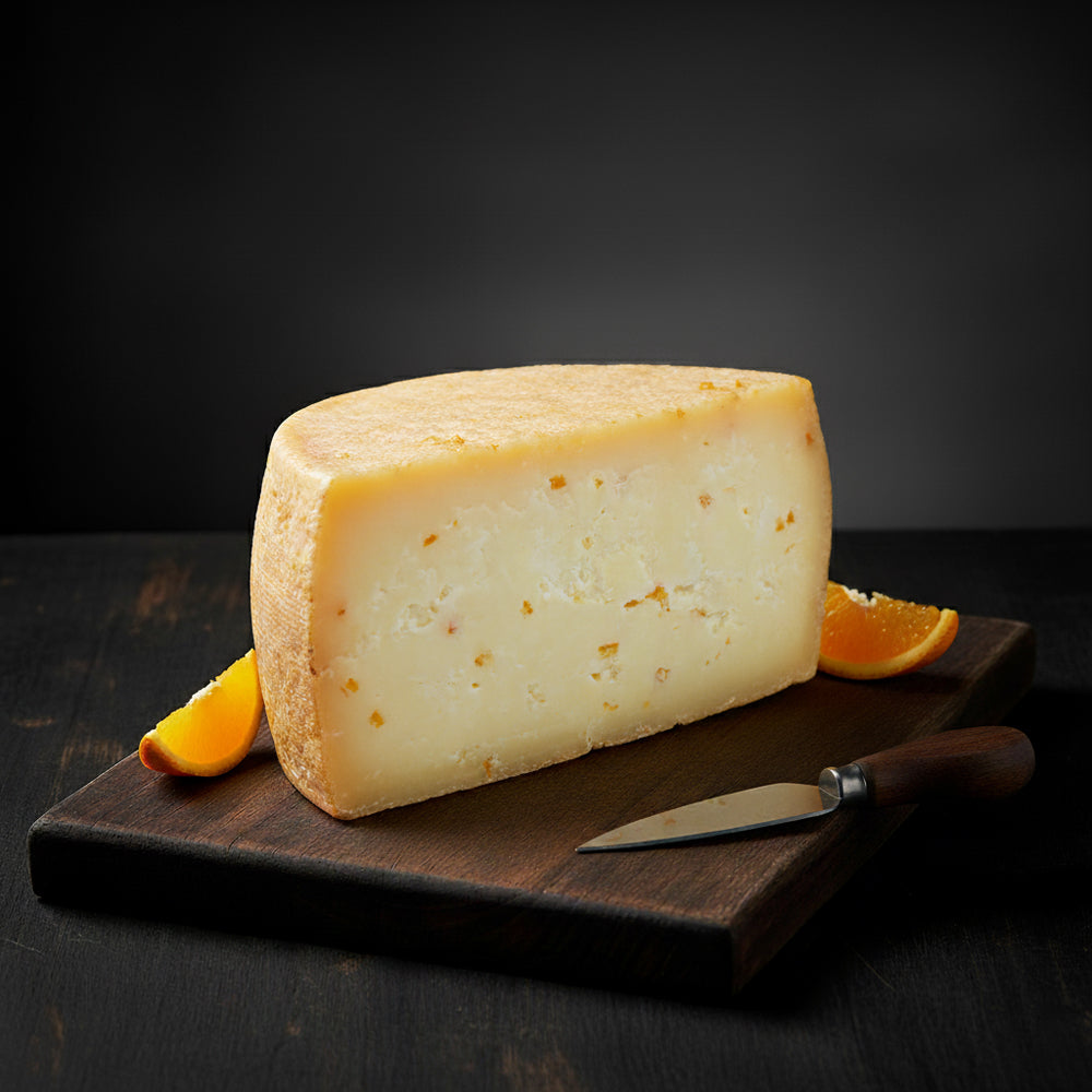 Pomerančové Pecorino – ovčí, svěží citrusové chuti (od 100g)